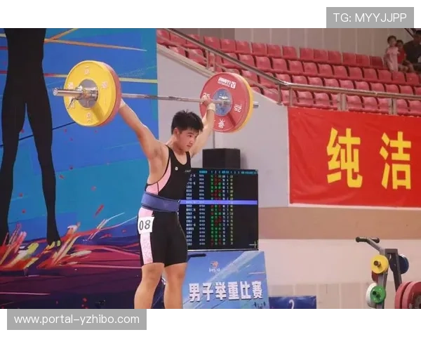 开化少体校省青少年举重赛揽9金，邵静怡包揽三冠创突破